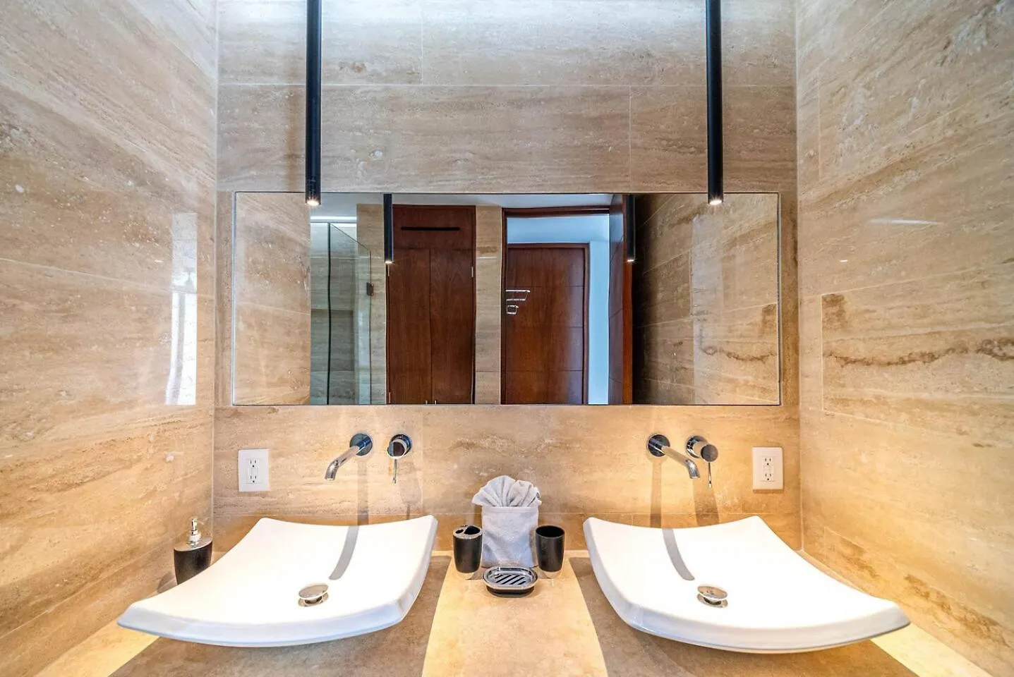 Vakantiehuis 1 Bd Suite With Balcony At Kiin Tulum La Veleta